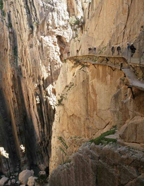Europa’s gevaarlijkste wandelpad ‘El Caminito del Rey’ vernieuwd en heropend
