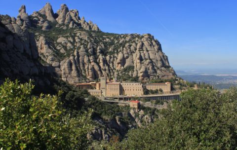 Montserrat, wandelen rond een beroemd klooster 30km van Barcelona