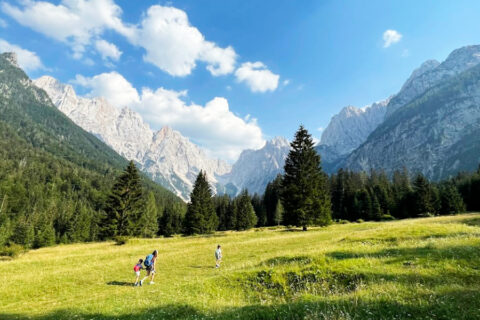Familie-huttentocht Slovenië over Alpe Adria Trail