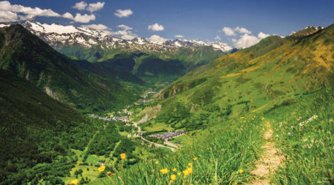 Camin Reiau: langs 33 authentieke dorpen in de Spaanse Pyreneeën